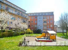 Leben und wohnen in einer immobilie in weißenfels. 2 Zimmer Wohnung Zu Vermieten Am Klemmberg 6 06667 Weissenfels Burgenlandkreis Mapio Net