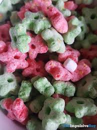 From the north pole to your cereal bowl. Review Kellogg S The Elf On The Shelf Sugar Cookie Cereal With Marshmallows The Impulsive Buy