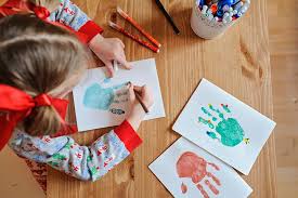 Handmade friendship day card could be the best solution. 6 Amazing Friendship Day Gifts Card Ideas For Kids