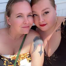 Who does yard waste removal in Pawtucket?