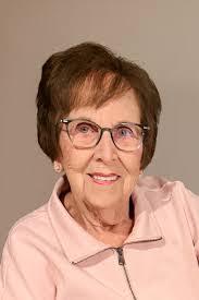 Doreen Evans's Instagram, Twitter & Facebook