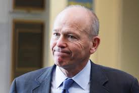 Dave Calhoun Boeing CEO to step down after series of mishaps