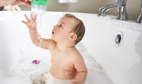 Add a few tablespoons of baking soda to your baby's bath to relieve a nasty diaper rash. Why Bath Time Is Important For Babies Lovevery