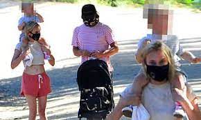 Learn more about kruger history, value and objectives. Norman Reedus And His Babymama Diane Kruger Bring Their 20 Month Old Daughter On La Hike Daily Mail Online