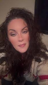 Lauren Kellerman's Instagram, Twitter & Facebook