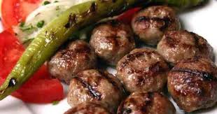 En Gozde Chef In Nefis Yemek Tarifleri Farkiyla Izgara Kofte Tarifi Ne Malzemeler Ve Yapilisi Detayli Anlatim Yemek Tarifleri Iyi Yemek Yemek