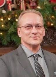 Mark Puffinburger's Instagram, Twitter & Facebook