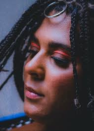 A encruzilhada poética de Josyara em “ÀdeusdarÁ”