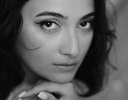 Tomris Uyar Projects :: Photos, videos, logos, illustrations and branding  :: Behance