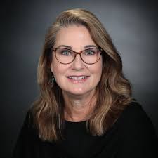 Laura Luchsinger's Instagram, Twitter & Facebook