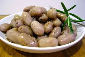 Preferite mangiarli in inverno o in estate, accompagnandoli a gustose ricette come questa insalata di fagioli cannellini con gamberoni ? 5 Errori Da Non Fare Fagioli Freschi E Secchi Dissapore