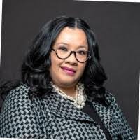 Sonya Logan's Instagram, Twitter & Facebook