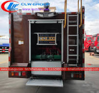 4X4 ISUZU FTR 6m3 water tank fire truck