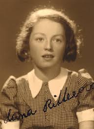 German jewish girl deported to Auschwitz