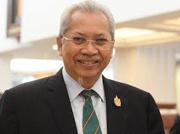 Menteri wilayah yang terkini ialah tan sri annuar musa sejak 10 mac 2020. Annuar Musa Dilantik Menteri Wilayah Persekutuan