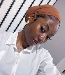 Refined shea butter mixed with Avocado oil, coconut oil, vitamin E, Castor  oil,Olive oil Tea tree oil and Vitamin C oil now available at 650sh 💕Great  moisturizer for both face and body