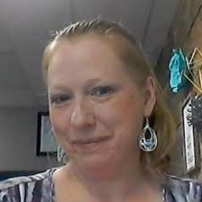 Alisha Hickson's Instagram, Twitter & Facebook