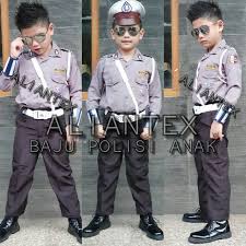 20 model gamis polos kombinasi cocok buat semua usia. 8000 Gambar Anak Tk Pakai Baju Polisi Hd Gratis Infobaru