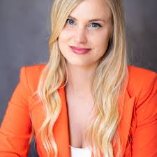 TOP 10 BEST Headshot Photographer near Encinitas, CA 92024