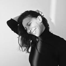 Sasha Weiss (@sashagila)