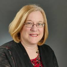 Beth Petri's Instagram, Twitter & Facebook