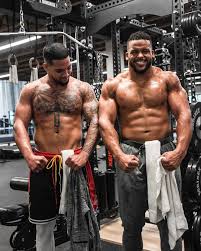 He woke up his kid at 4 a.m. Aaron Donald Wiki 2021 Girlfriend Salary Tattoo Cars Houses And Net Worth