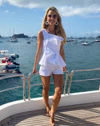 Vogue williams has opened up about the effect that her marriage breakdown with brian mcfadden had on her mental wellbeing. Pics Take A Sneak Peak At Vogue Williams Luxurious Christmas Getaway