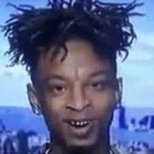 Dylan Gale's Instagram, Twitter & Facebook