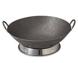 Hammered Round Bottom Wok With Ring 14 In 2020 Carbon Steel Wok Wok Cooking Utensils