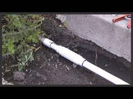 How to repair a broken sprinkler line with pictures wikihow. How To Repair A Sprinkler Line With A Quick Fix Coupling Youtube
