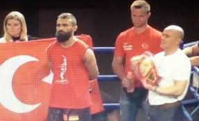 Ünsal arık wbc asya şampiyonu oldu! Sampiyon Unsal Arik Almanya Daki Macta Turk Bayragini Dalgalandirdi
