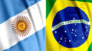 O uso deste símbolo foi aprovado pelo governo do primeiro triunvirato das províncias unidas do rio da prata, em fevereiro de 1812. Brasil E Argentina 9focos