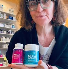 How's your tummy lately? Lots of bugs floating around out there that might  be disruptive to your GI tract and microbiome. 🦠Mega SporeBiotic is 💯  spore based probiotic. Spores produce and populate