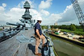Moving the USS Texas - Daily Texan - Surly Horns