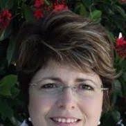 Karen Hildreth's Instagram, Twitter & Facebook