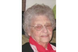 Mae Buss Obituary (1916