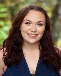 Laura Souter's Instagram, Twitter & Facebook