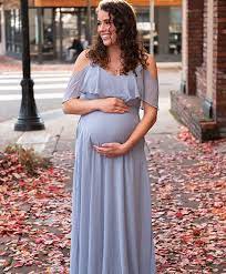 Scroll on to shop these pretty looks that are perfect for your celebration maxi dresses are easy and breezy — a great choice for a shower. 35 Cute Baby Shower Dresses For The Pregnant Mom To Be