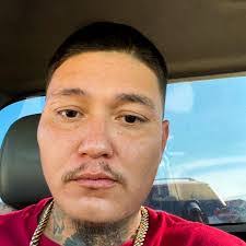 Albert Paz's Instagram, Twitter & Facebook