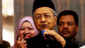 103 wni dipulangkan dari sabah, malaysia ke tanah air (30.4/2021). 1 Juta Orang Bukan Bumiputera Diberi Kewarganegaraan Walaupun Tidak Layak Tun Buletin Ttkm