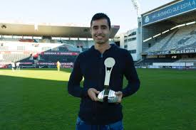 They have some of the best who were very important last season. Chennaiyin Fc Sign Brazilian Midfielder Rafael Crivellaro The Away End