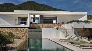 Une Maison Contemporaine Dans La Campagne Planete Deco A Homes World Maison Contemporaine Architecture Maison Moderne Villa Contemporaine