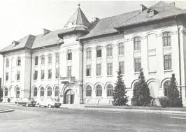 Dictyosome organite cellulaire élaborant des sucres et des protéines. Facultatea De HorticulturÄƒ Universitatea Din Craiova