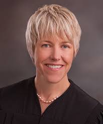 Alumnae Reflect From the Bench