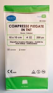 Confezione di cotone idrofilo (1) 11. Compresse Di Garza Sterile In Tnt 4 Strati Cm 10 X 20 N 500 Pezzi Dealfa Edimediche