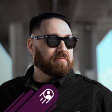 I t adore this woman @lokanalynn with everything in me. For going above and  beyond for loving me and taking care of me she does. I don't even know  where to start