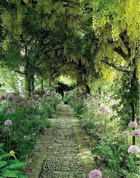 Pin By Luti On Blanding Most Beautiful Gardens Beautiful Gardens Landscape Design