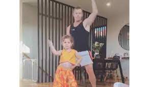 Kane and logan williamson were born on august 8, 1990, as undiagnosed twins. Watch Australian Batsman David Warner Daughter Dance To Sheila Ki Jawani The Week