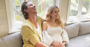 Garrett hedlund has one of the year's best supporting performances in billy lynn's long halftime walk, the first film shot in 4k 3d at 120 frames per second. Baby Makes 3 Emma Roberts And Garrett Hedlund S Family Album Newspostwall