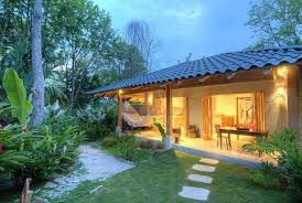 22 Stunning Tropical Beach House Architecture Ideas Construcao De Casas Casas Avarandadas Casas Simples E Bonitas